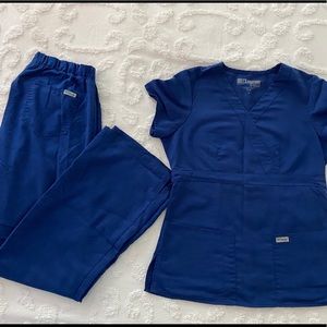 Grey’s Anatomy scrub set